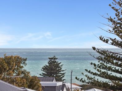 3A Cowper Road, Sorrento WA 6020