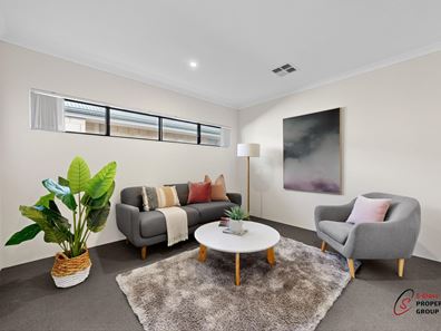 40 Scenograph Drive, Sinagra WA 6065