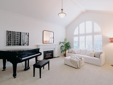 24 Troy Street, Applecross WA 6153