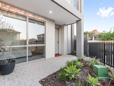 1 Research Avenue, Piara Waters WA 6112