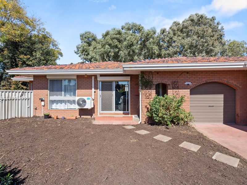 9B Taplow Court, Kelmscott WA 6111