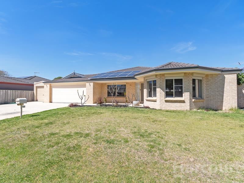 4 Domeney Place, Landsdale WA 6065