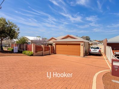 19 Beach Road, South Bunbury WA 6230
