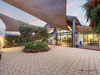 1/35 Mosaic Street East, Shelley WA 6148