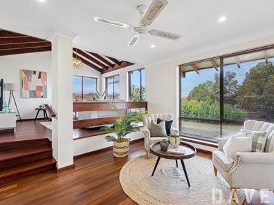 17 Boloka Rise, Kingsley WA 6026