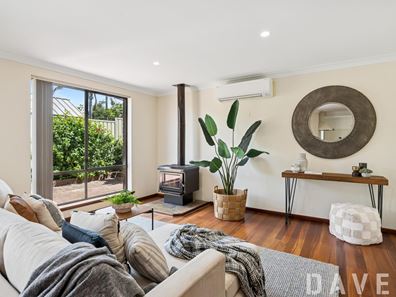 17 Boloka Rise, Kingsley WA 6026