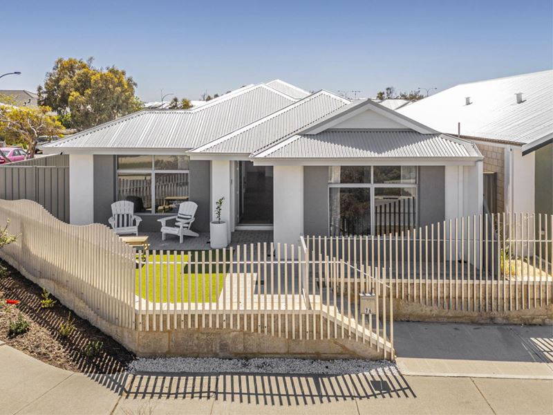 76 Leeward Avenue, Eglinton