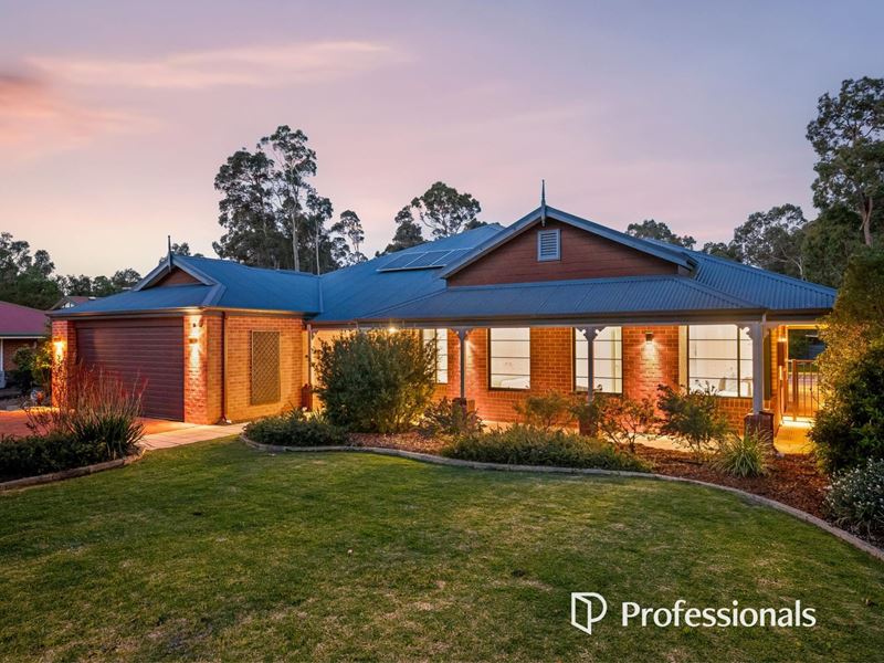 30 Painter Crescent, Mundaring
