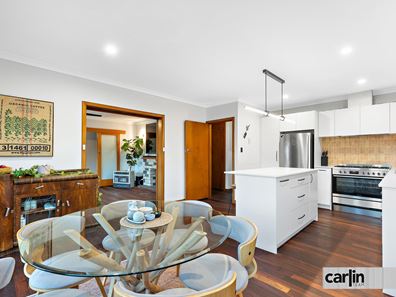 15 Fitzwater Way, Spearwood WA 6163
