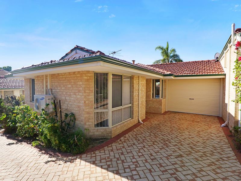 2/81 Dover Road, Scarborough