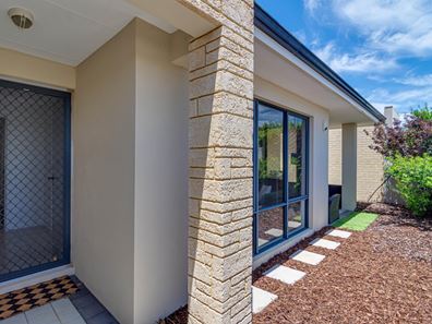 39 Brampton Avenue, Butler WA 6036