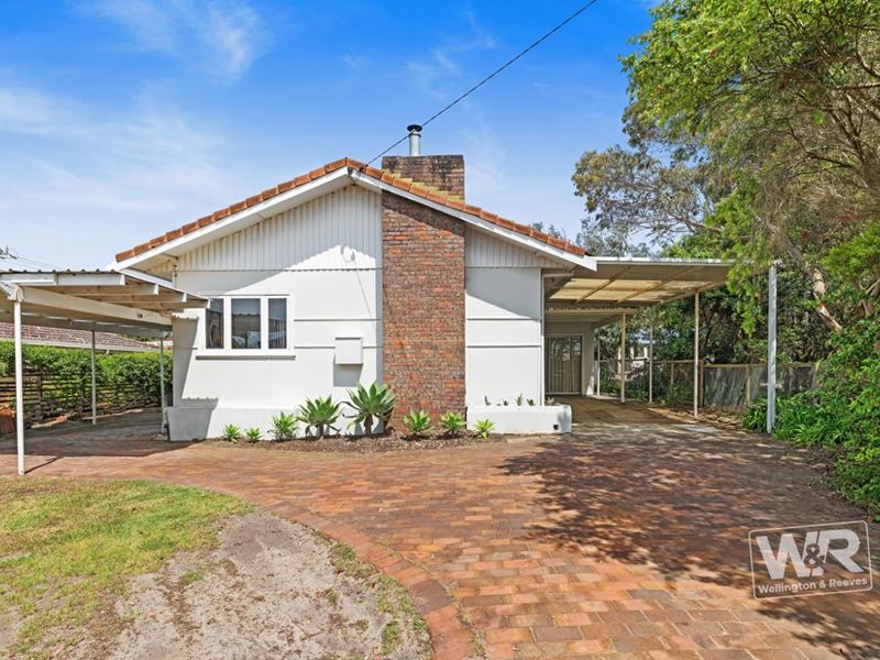 407 Albany Highway, Orana WA 6330