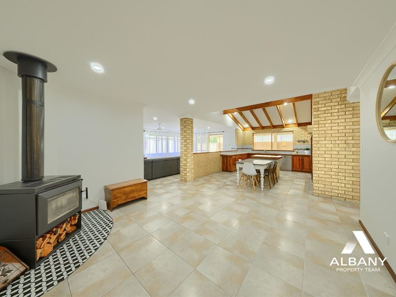 8 Hicks Street, Bayonet Head