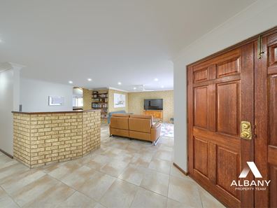 8 Hicks Street, Bayonet Head WA 6330