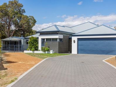 17 Carlingford Court, Australind WA 6233