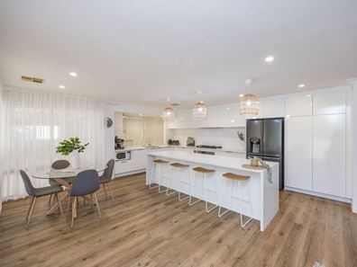 36 BONNIE DOON GARDENS, Connolly WA 6027