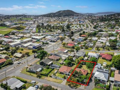 16 Halifax Street, Mount Melville WA 6330