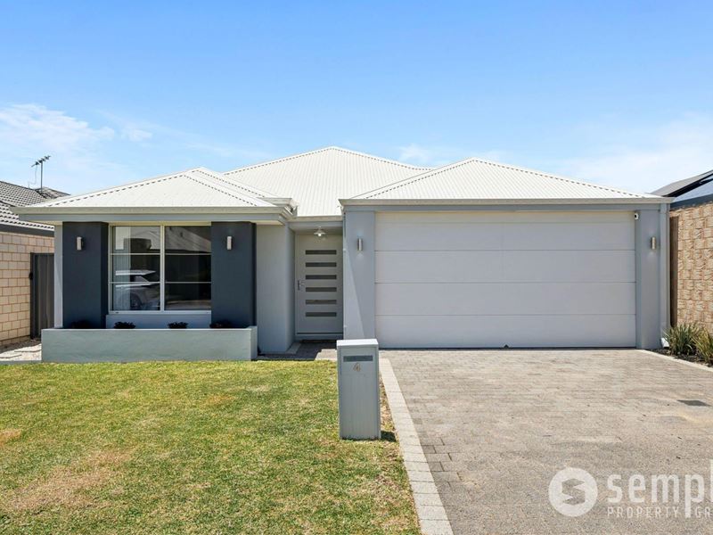 4 Nettup Street, Hammond Park WA 6164