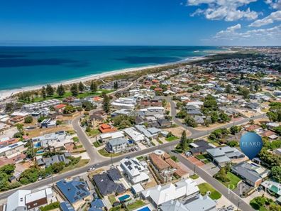 5 Pearsall Gardens, Mullaloo WA 6027