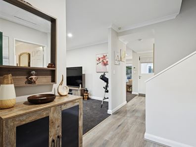 31 SPYGLASS GROVE, Connolly WA 6027