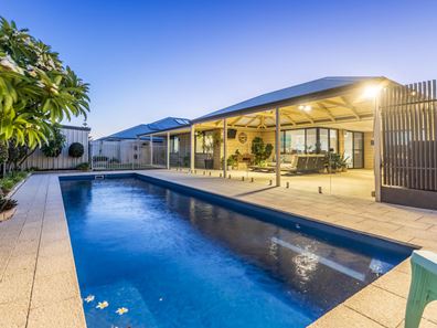 33 Drummonds Approach, Secret Harbour WA 6173