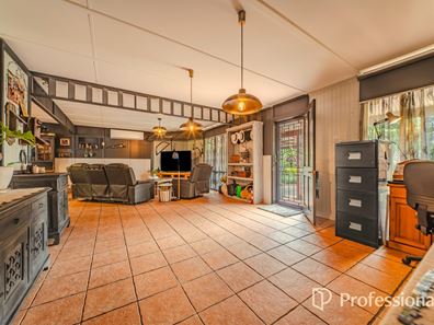 135 South Western Highway, Waroona WA 6215