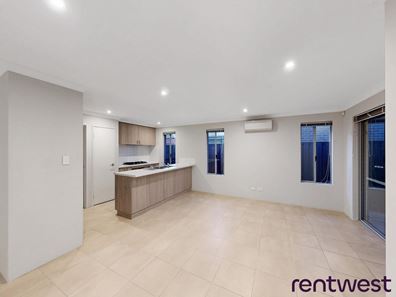 1/32 Saturn Street, Beckenham WA 6107