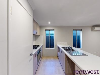 1/32 Saturn Street, Beckenham WA 6107