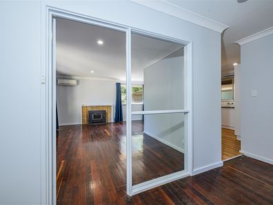 14 Nichol Street, Mundaring WA 6073
