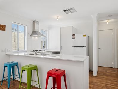 47A Station Street, Cannington WA 6107