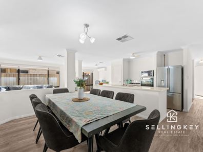 5 PILKINGTON STREET, Canning Vale WA 6155