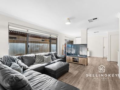 5 PILKINGTON STREET, Canning Vale WA 6155