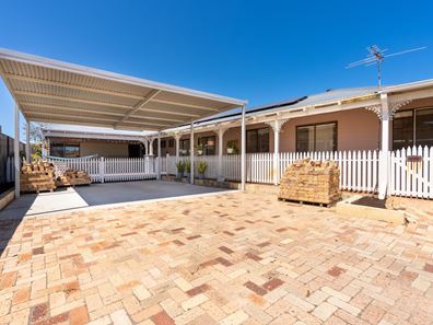 60 Houston Street, Rockingham WA 6168