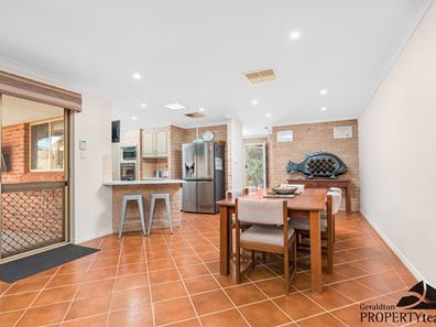 5 Sugarwood Court, Strathalbyn WA 6530