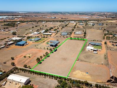 51 Sadler Way, Deepdale WA 6532