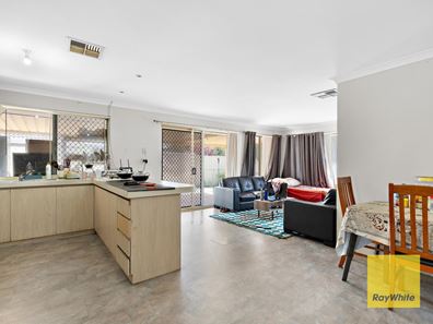 17 Quondong Close, Kenwick WA 6107