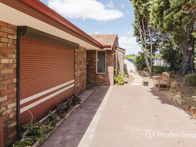 45 Marangaroo Drive, Marangaroo WA 6064