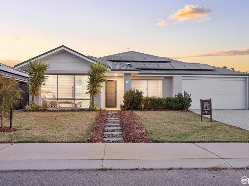 18 Peavey Road, Whitby WA 6123