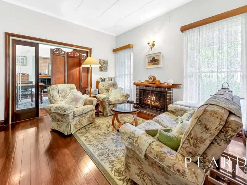 5 Oakdale Street, Floreat