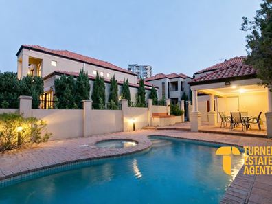 1/9 Tweeddale Road, Applecross WA 6153