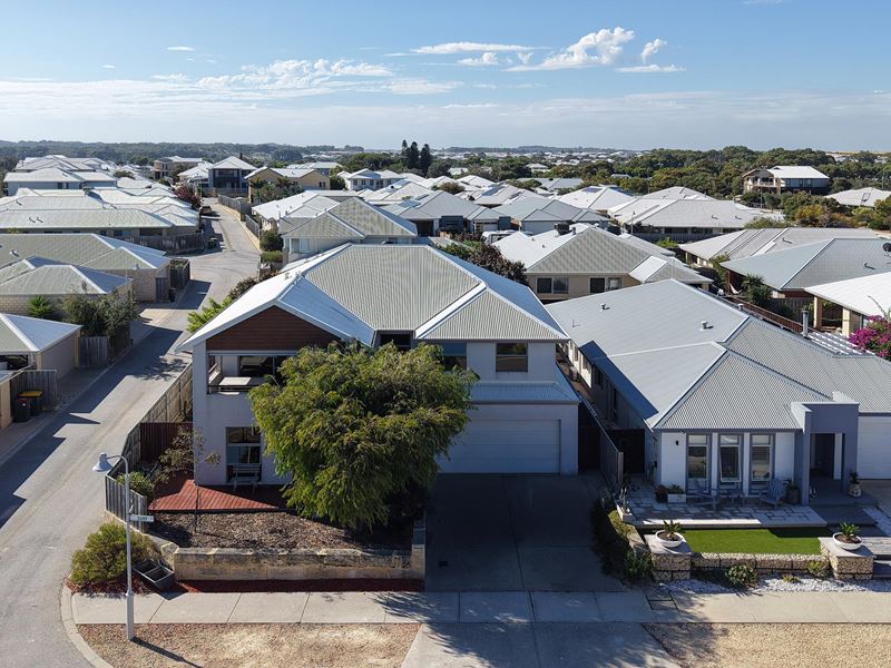 6 Surf Street, Yanchep WA 6035