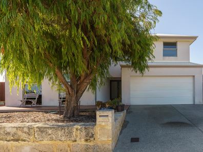 6 Surf Street, Yanchep WA 6035