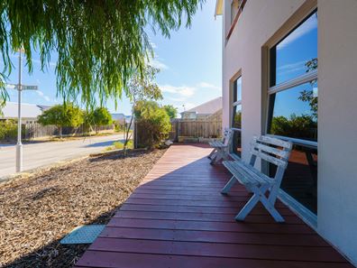 6 Surf Street, Yanchep WA 6035