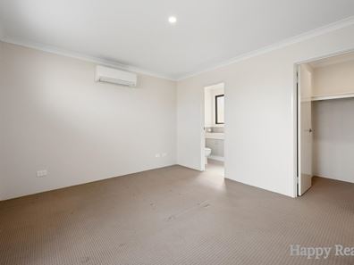 14 Blue Road, Canning Vale WA 6155