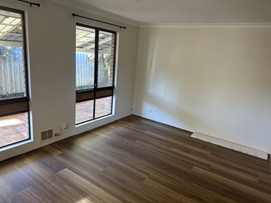 43 Cranbrook Way, Usher WA 6230