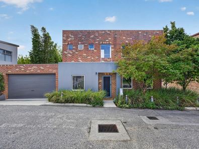4 Sholl Lane, North Perth WA 6006
