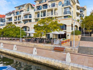 74/20 Royal Street, East Perth WA 6004