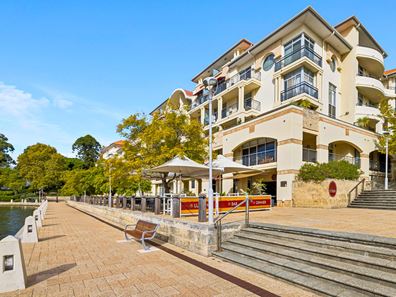 74/20 Royal Street, East Perth WA 6004