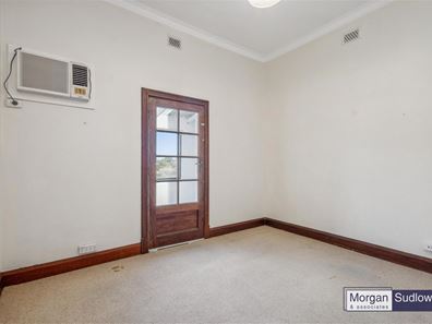 E/134 Stirling Highway, Nedlands WA 6009