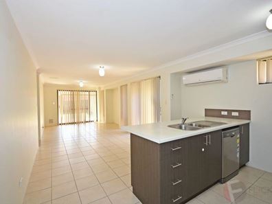 7 Ballymote Gardens, Ridgewood WA 6030